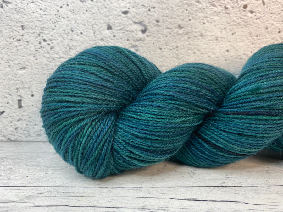 LOUKA 2.0 Lace de Entre Soeurs & Laine