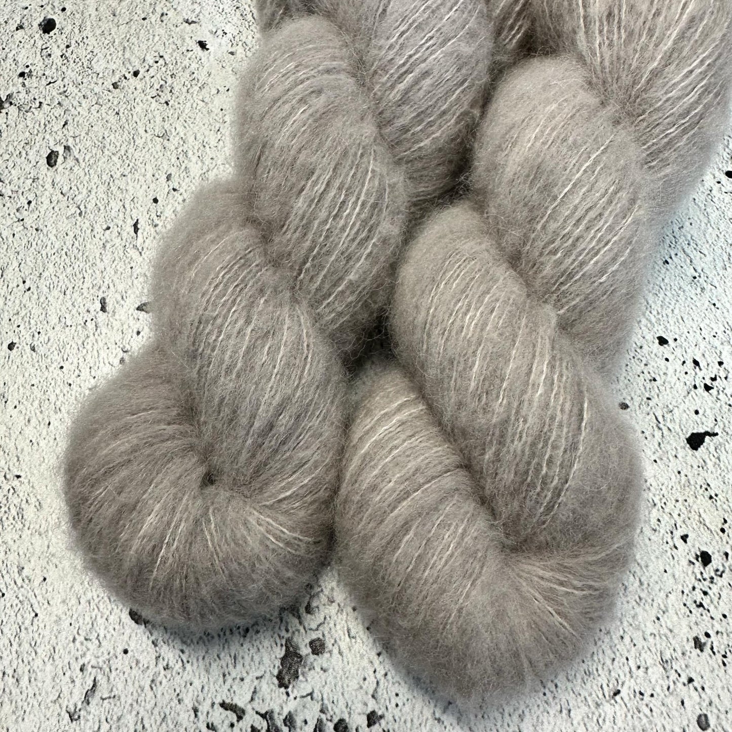 LÉA Lace de Entre Soeur & Laine