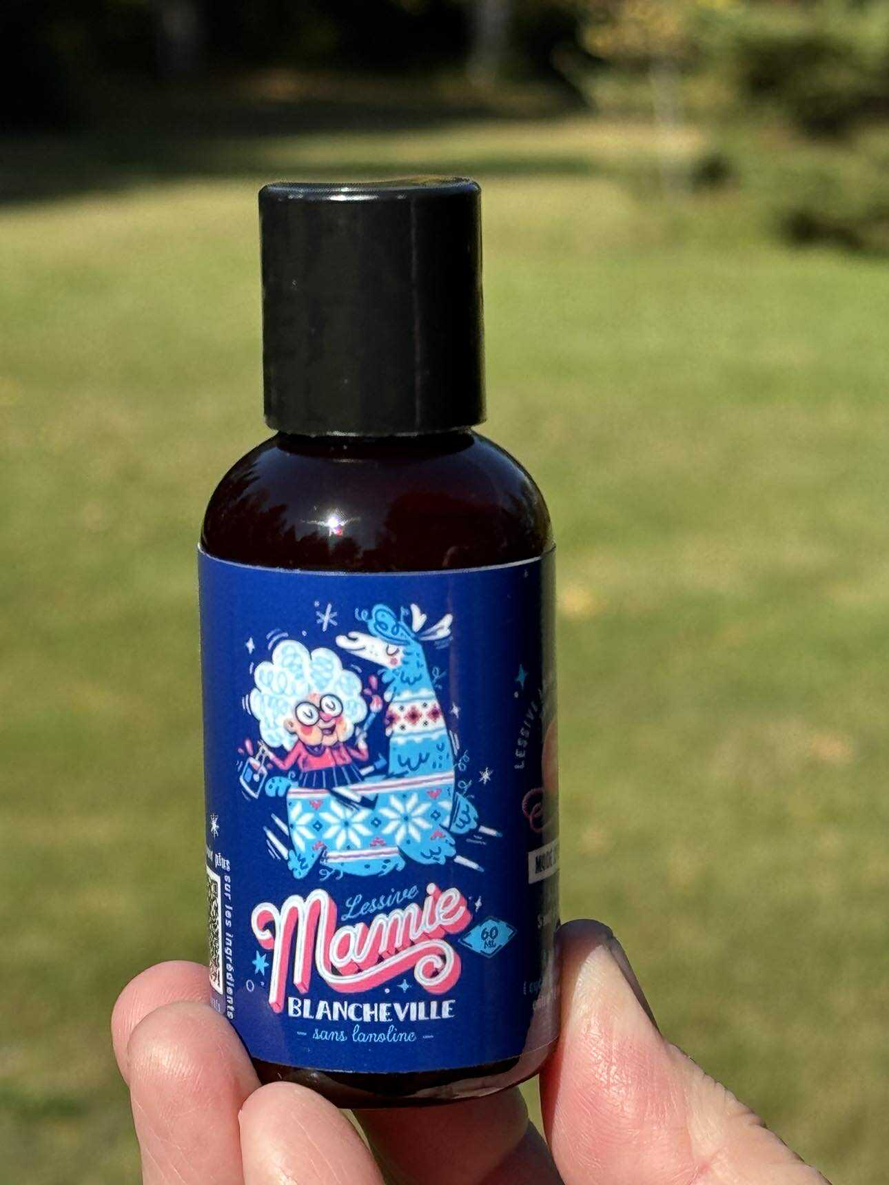 Lessive Mamie Blancheville sans Lanoline