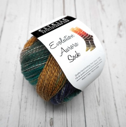 Evolution Aurora Sock de Estelle Yarns