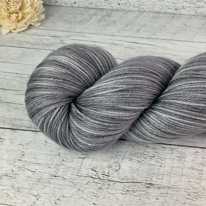 LOUKA 2.0 Lace de Entre Soeurs & Laine