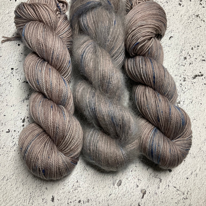 LÉA Lace de Entre Soeur & Laine